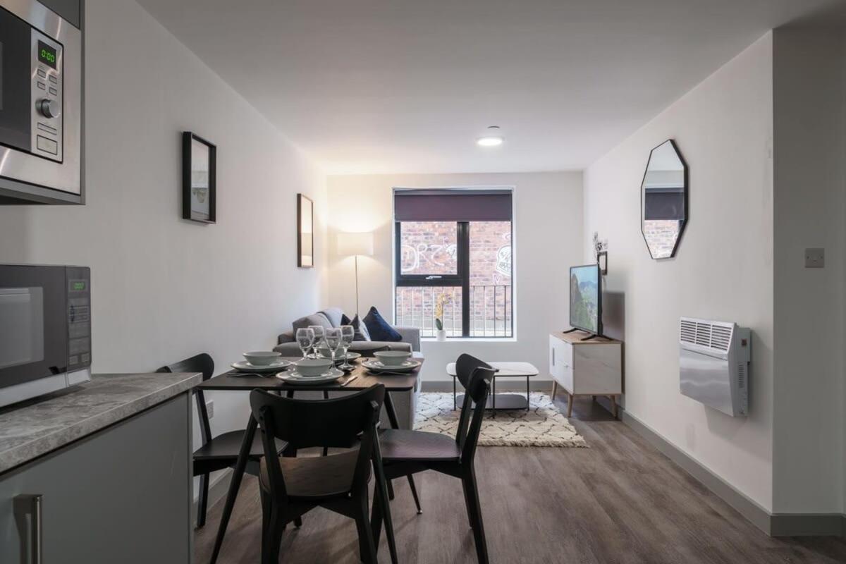 Contemporary 1 Bed Apartment In Liverpool Centre Exterior photo